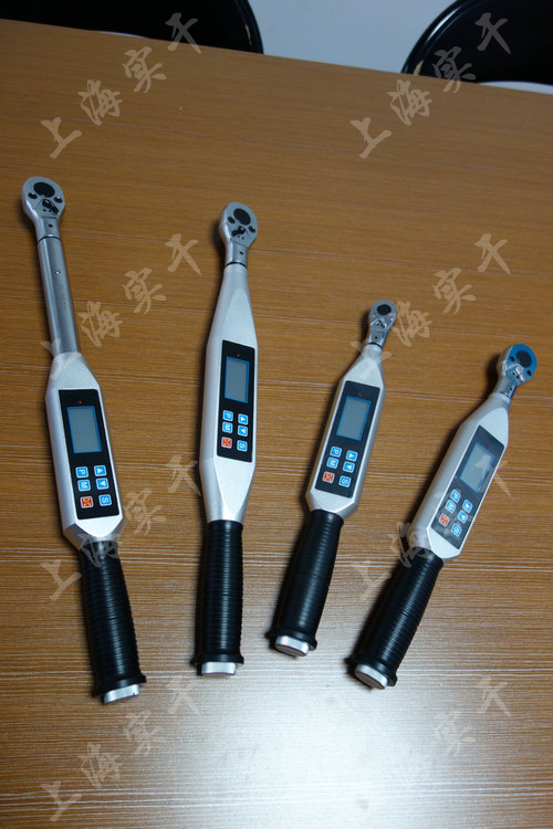 ����Ť������