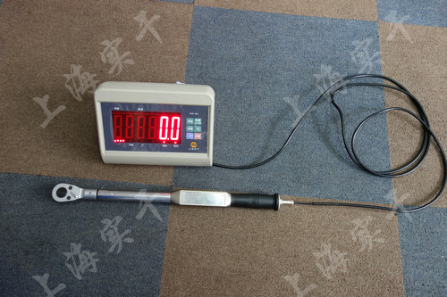 ���@Ť������