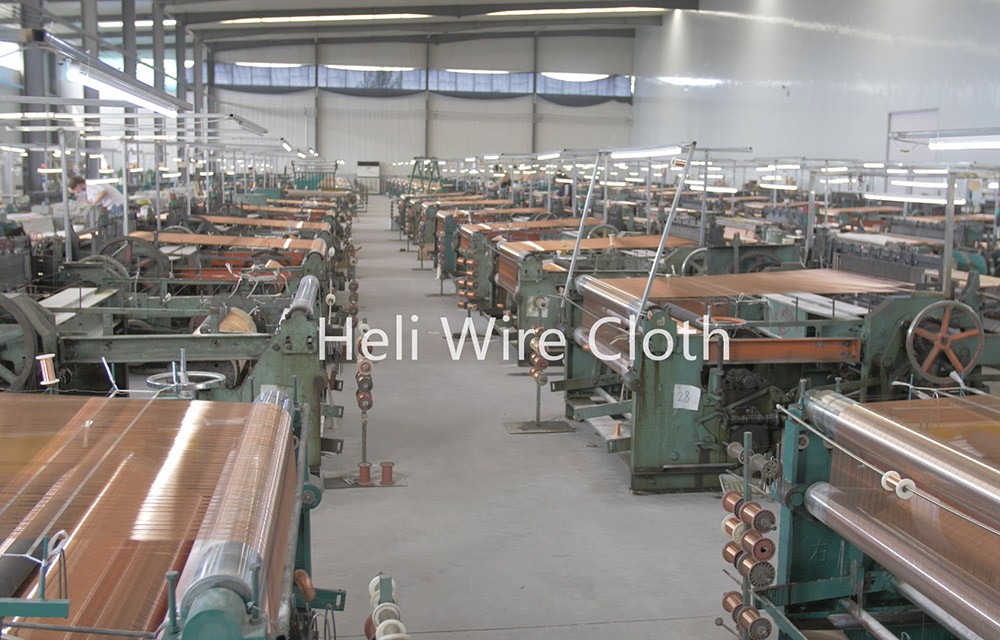 絲網(wǎng)織機(jī)